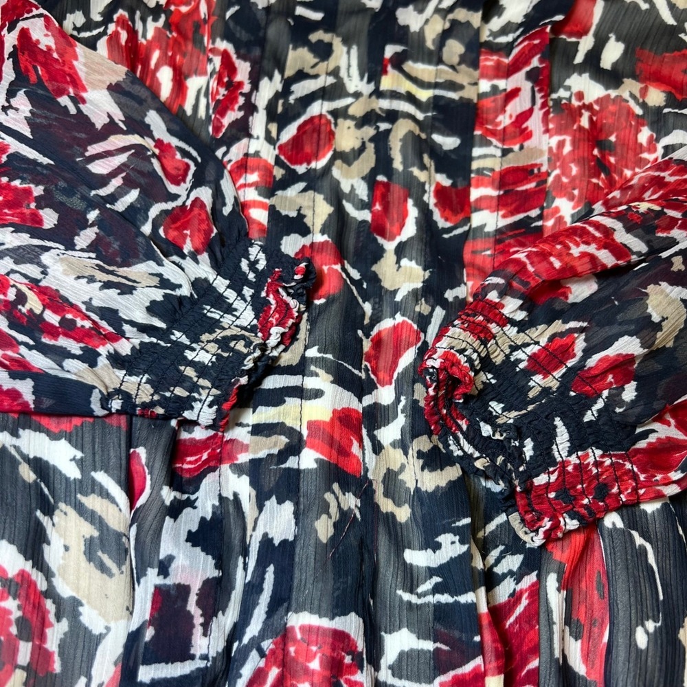 Christopher & Banks Womens Size Medium V Neck Blouse Red Floral Business Casual - Picture 14 of 14